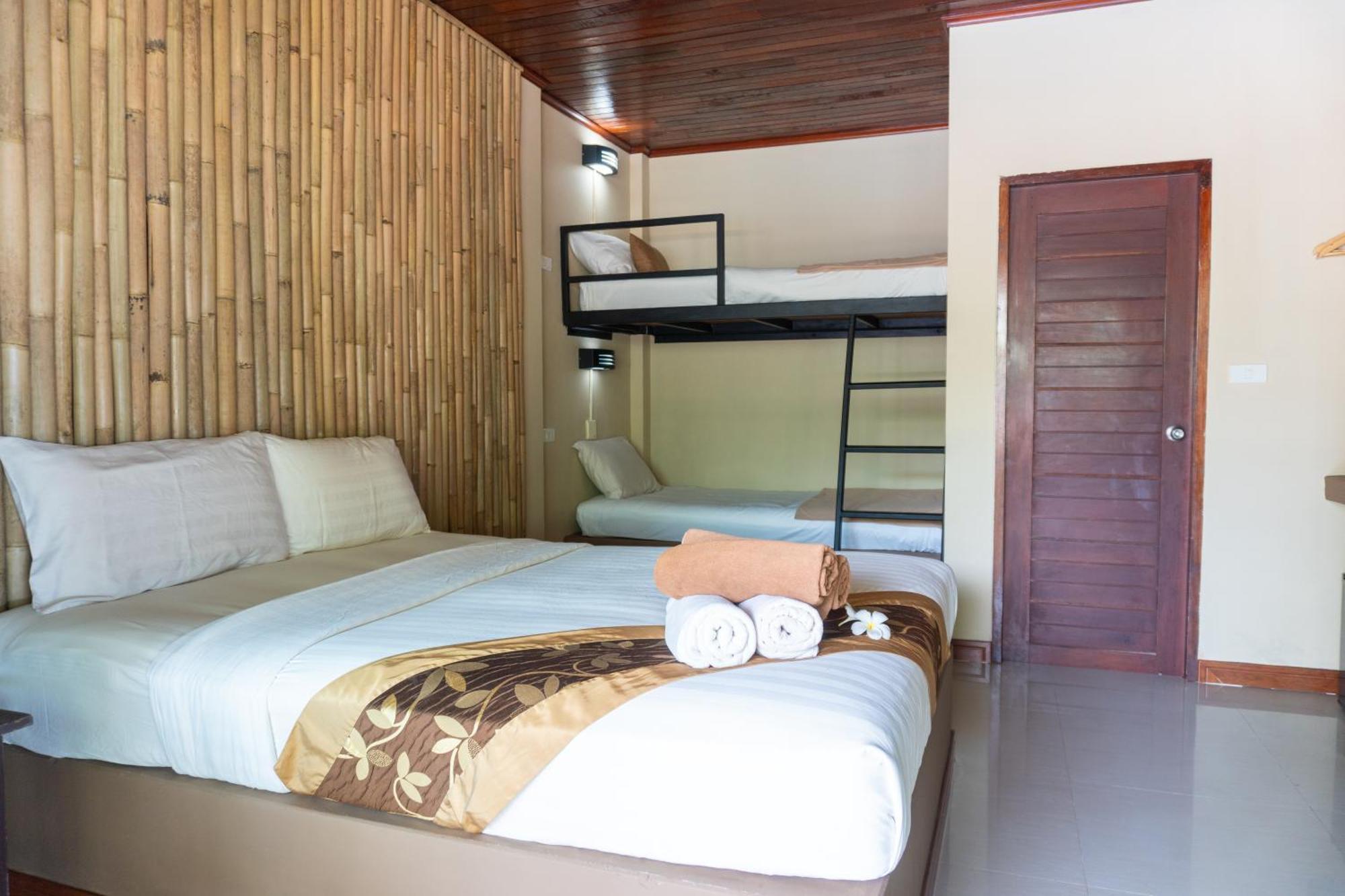 Lanta Riviera Beach Resort Koh Lanta Exterior photo